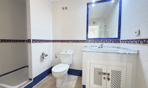 Reventa - Apartamento / Dúplex - Orihuela Costa - Villamartín