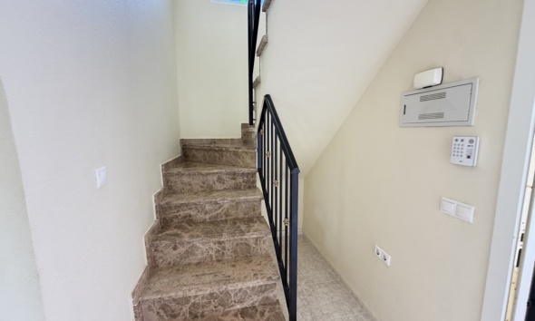 Resale - Villa / House - Orihuela Costa - Villamartín