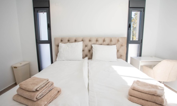 Resale - Villa / House - Dolores