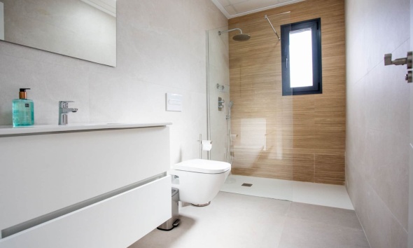 Resale - Villa / House - Dolores