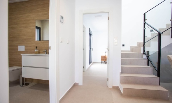 Resale - Villa / House - Dolores
