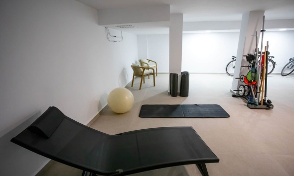 Resale - Villa / House - Dolores