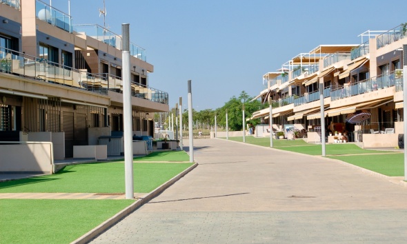 Reventa - Bungalow - Pilar de la Horadada - Mil Palmeras