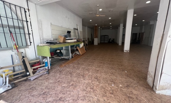 Reventa - Espacio comercial - Guardamar del Segura - Cervantes