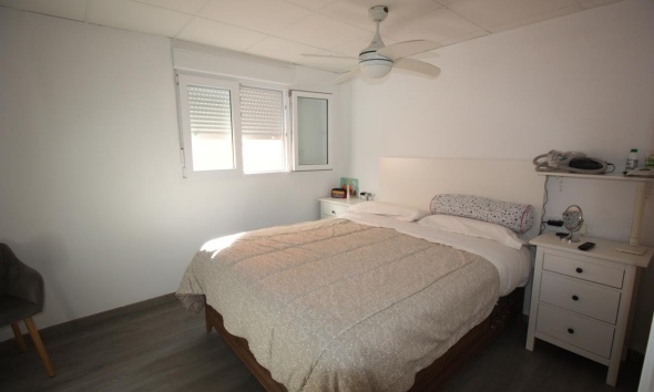 Reventa - Apartamento / Dúplex - Guardamar del Segura - Guardamar Playa
