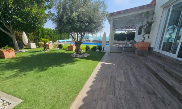 Reventa - Villa / Casa - San Fulgencio - El Oasis