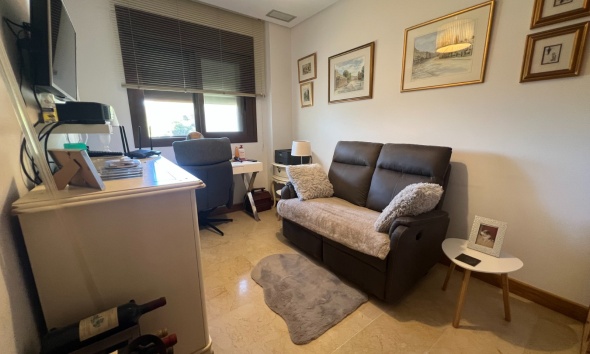 Reventa - Apartamento / Dúplex - Guardamar del Segura - Los Secanos