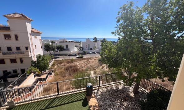 Reventa - Apartamento / Dúplex - Guardamar del Segura - Los Secanos