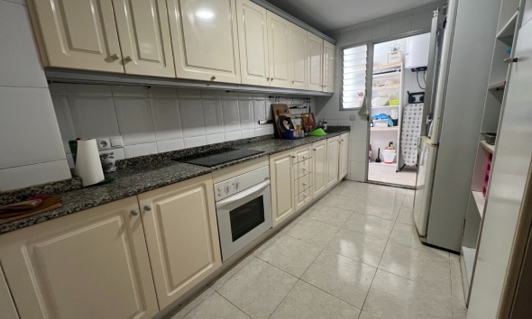 Resale - Apartment / Duplex - Guardamar del Segura - Avenida los pinos