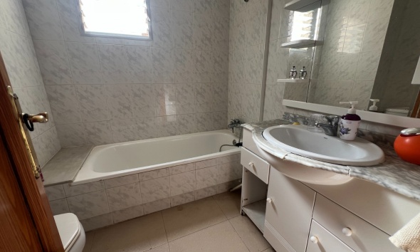 Resale - Apartment / Duplex - Guardamar del Segura - Avenida los pinos