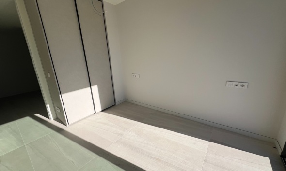Obra nueva - Apartamento / Dúplex - Guardamar del Segura - Centro