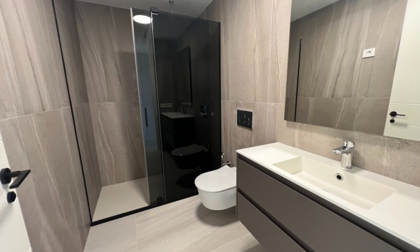Obra nueva - Apartamento / Dúplex - Guardamar del Segura - Centro