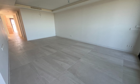Obra nueva - Apartamento / Dúplex - Guardamar del Segura - Centro