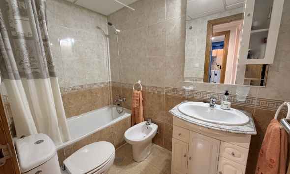 Reventa - Apartamento / Dúplex - Guardamar del Segura - SUP 7