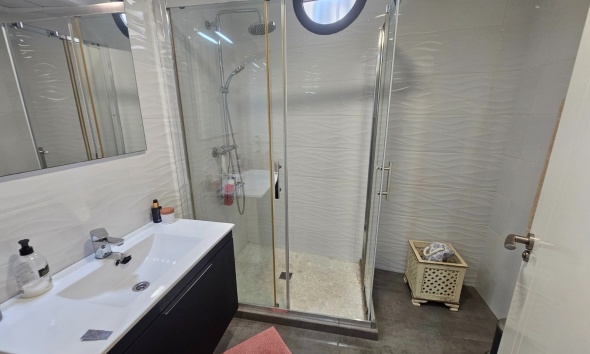Resale - Townhouse / Terraced House - Torrevieja - Los Frutales