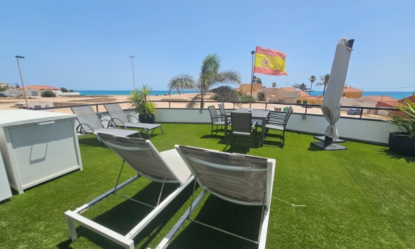 Resale - Townhouse / Terraced House - Torrevieja - Los Frutales