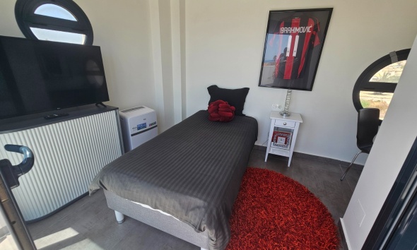 Resale - Townhouse / Terraced House - Torrevieja - Los Frutales