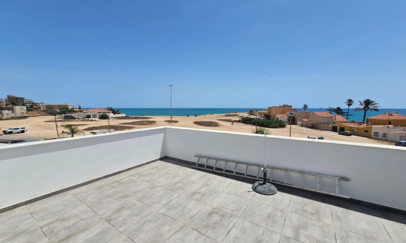 Resale - Townhouse / Terraced House - Torrevieja - Los Frutales