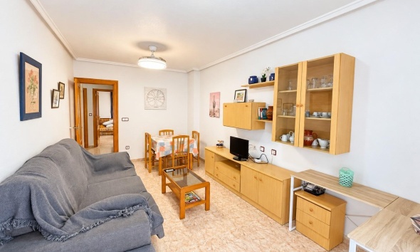 Resale - Apartment / Duplex - Torrevieja - Estacion de autobuses
