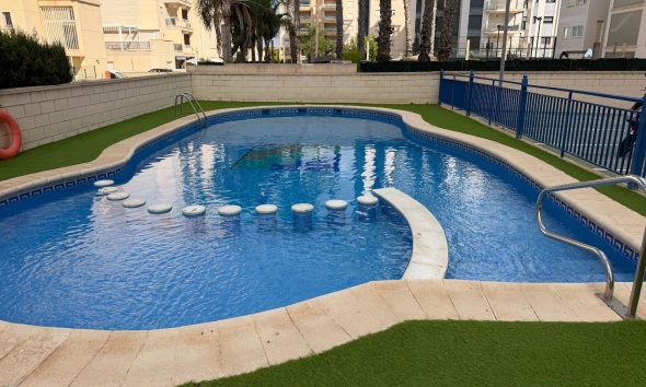 Resale - Apartment / Duplex - Guardamar del Segura - Puerto