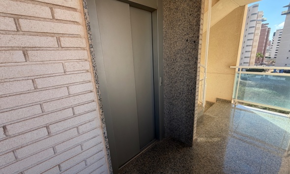 Resale - Apartment / Duplex - Guardamar del Segura - Puerto