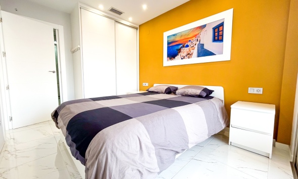 Resale - Villa / House - Orihuela Costa - Villamartín