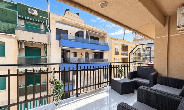 Resale - Apartment / Duplex - Torrevieja