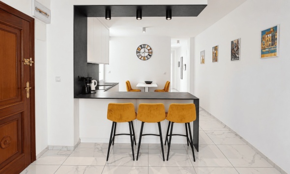Resale - Apartment / Duplex - Torrevieja
