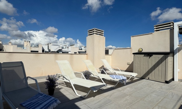 Resale - Apartment / Duplex - Orihuela Costa - Villamartín