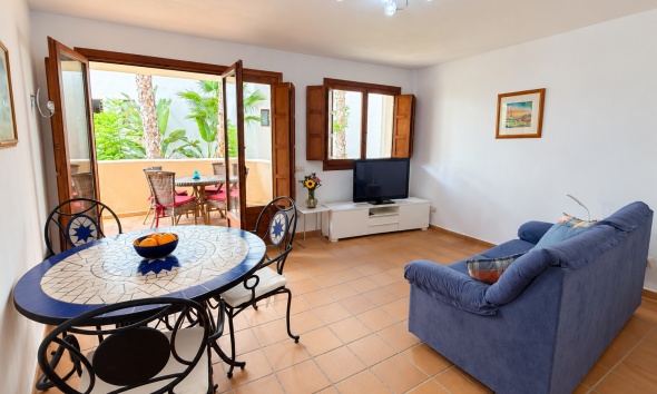 Resale - Apartment / Duplex - Punta Prima