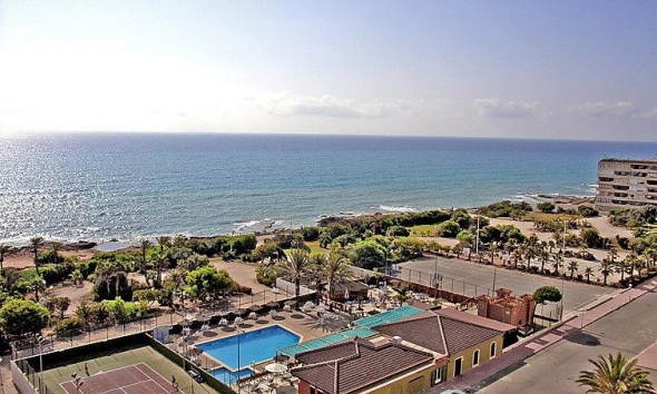 Resale - Apartment / Duplex - Torrevieja - Cabo Cervera