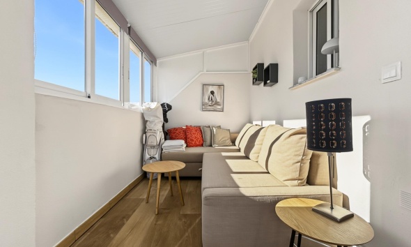 Resale - Bungalow - Orihuela Costa - Lomas de Don Juan