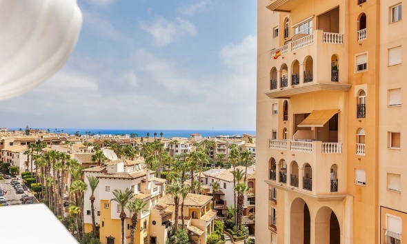 Resale - Apartment / Duplex - Torrevieja - Playa de los Locos