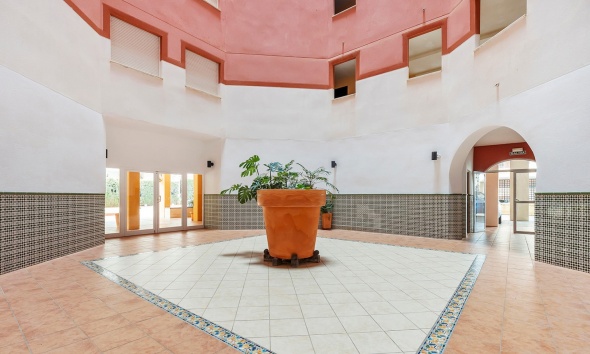 Resale - Apartment / Duplex - Torrevieja - Playa de los Locos