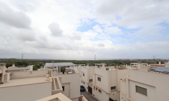 Resale - Villa / House - Orihuela Costa - Villamartín
