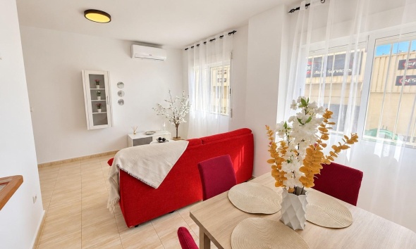 Resale - Apartment / Duplex - Torrevieja - Centro