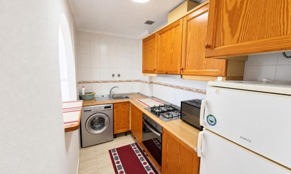 Resale - Apartment / Duplex - Torrevieja - Centro