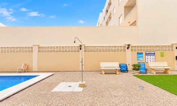 Resale - Apartment / Duplex - Torrevieja - Centro