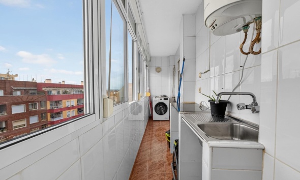 Reventa - Apartamento / Dúplex - Torrevieja