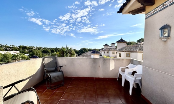 Resale - Villa / House - Orihuela Costa - Villamartín