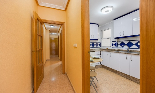 Reventa - Apartamento / Dúplex - Torrevieja - Playa del Cura