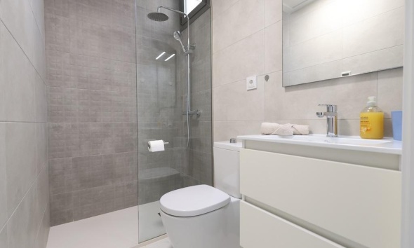 Resale - Villa / House - Orihuela Costa - Villamartín