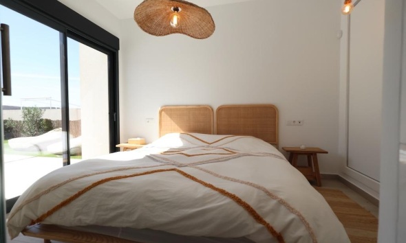 Resale - Villa / House - Algorfa - Comunidad valenciana