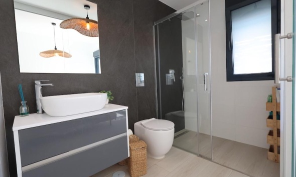 Resale - Villa / House - Algorfa - Comunidad valenciana