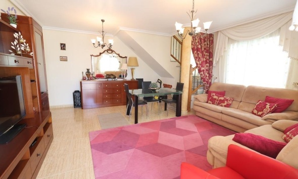 Resale - Villa / House - Orihuela Costa - Las Filipinas