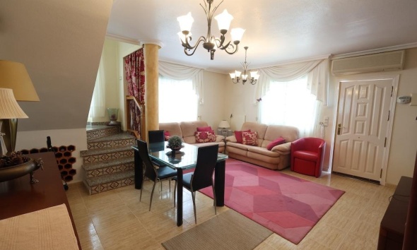 Resale - Villa / House - Orihuela Costa - Las Filipinas