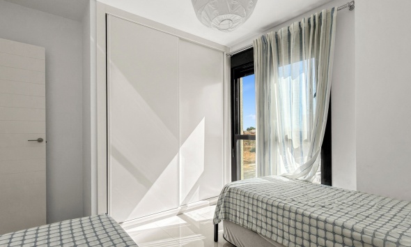 Reventa - Apartamento / Dúplex - Orihuela Costa - La Zenia