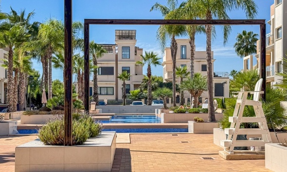 Reventa - Apartamento / Dúplex - Orihuela Costa - La Zenia