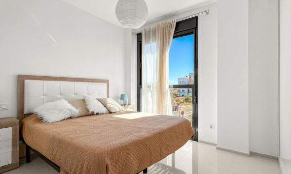 Reventa - Apartamento / Dúplex - Orihuela Costa - La Zenia