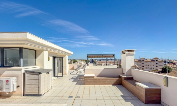 Reventa - Apartamento / Dúplex - Orihuela Costa - La Zenia